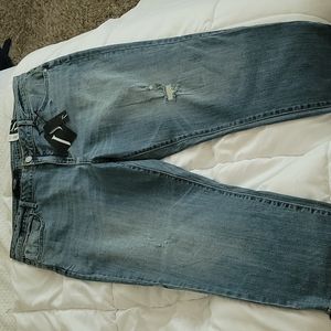 Simply Vera Boyfriend Capri Jean size 16